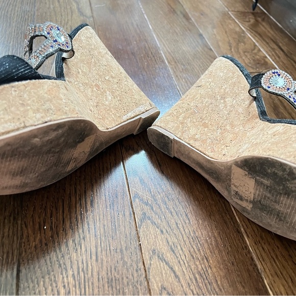 Venus size 8 embellished sparkle heel wedges - Picture 3 of 3